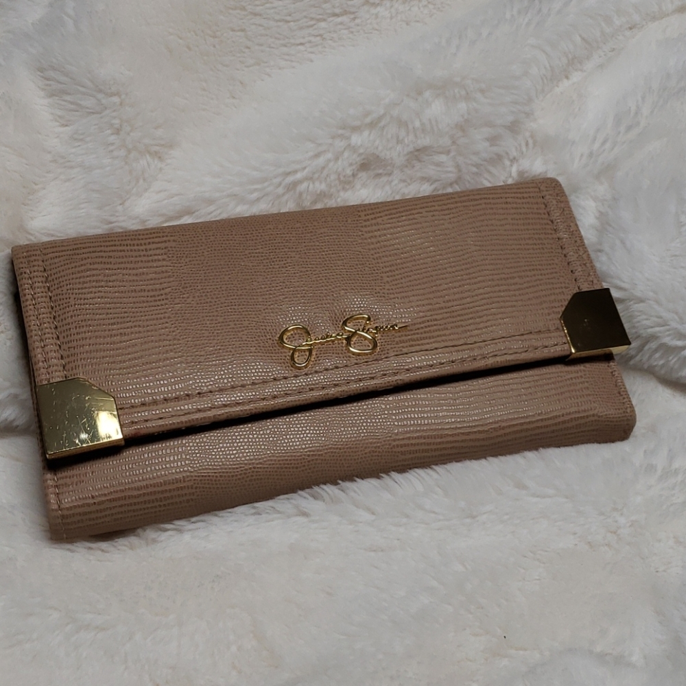 Jessica Simpson tan wallet